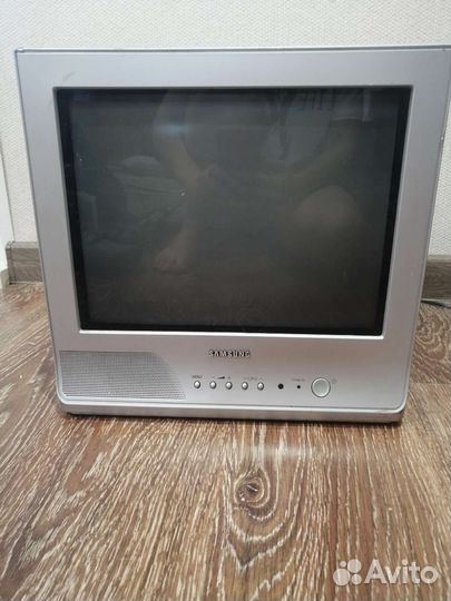 Телевизор samsung