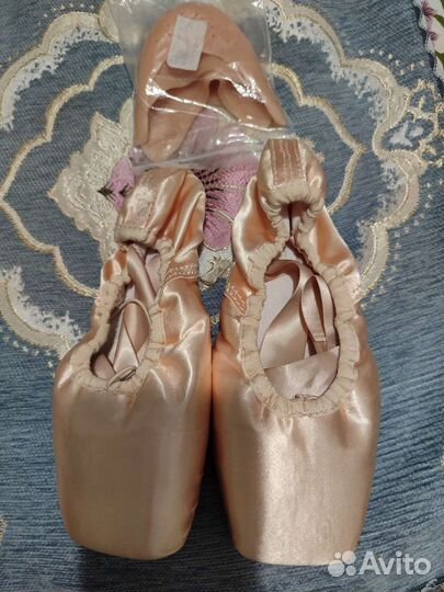 Пуанты 39 размер