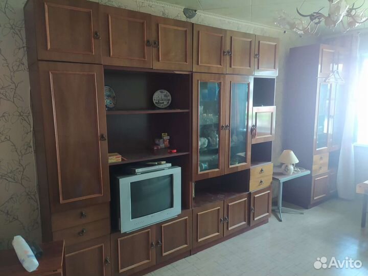 Мебель в гостиную бу