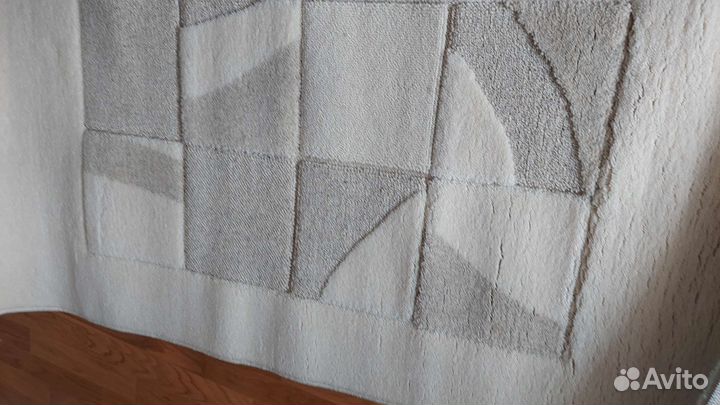 Новый Бельгийский шерстяной ковёр 80 на 140