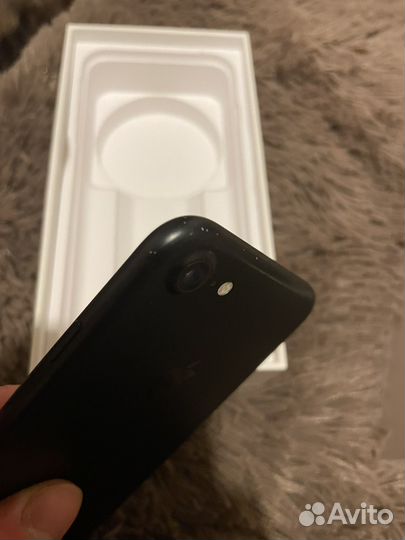 iPhone 7, 32 ГБ