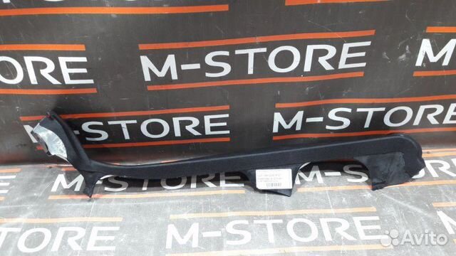 Накладка на порог салона задняя правая