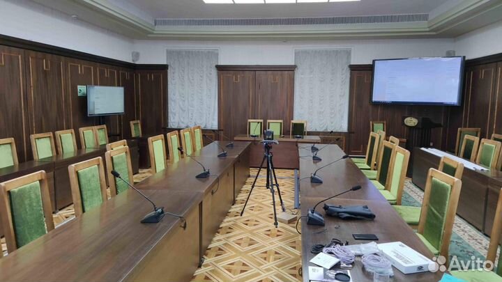 Комплект конференц-систем для переговорных комнат