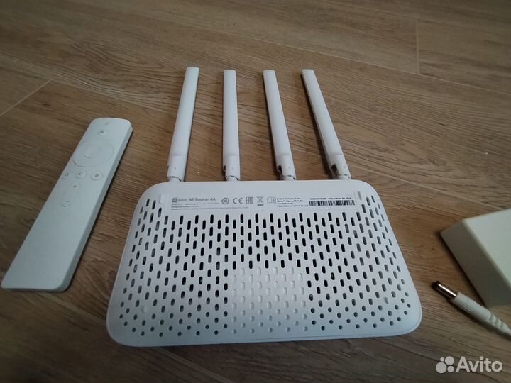 Роутер Xiaomi Mi Router 4A