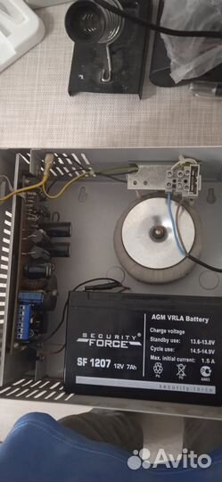 Источник вторичного электропитания резервированный