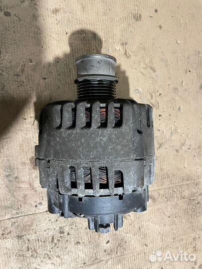 Генератор 1.4 180 ампер Volkswagen Passat B8