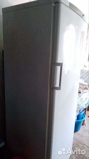 Морозильная камера indesit