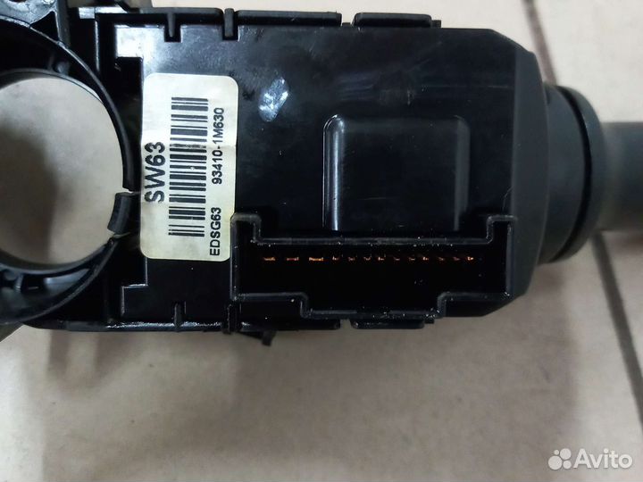 Левый подрулевой переключатель Hyundai ix35