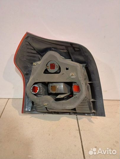 Фонарь toyota corolla nzr124 koito 1364