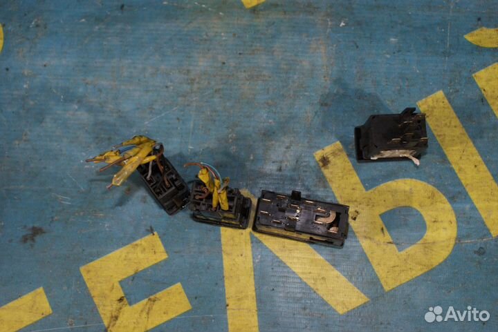 Кнопки Seat Toledo