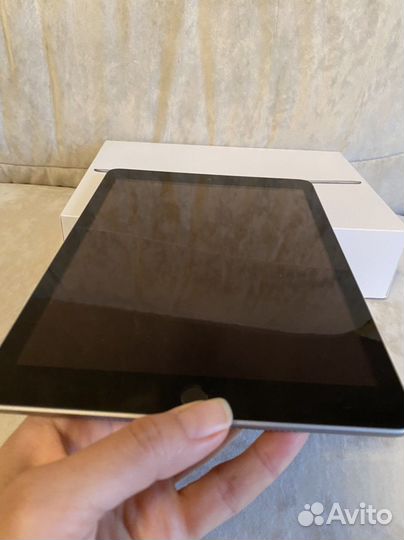 Apple iPad 6 128gb Wi-Fi space grey