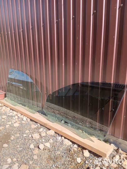 Стекла боковые на porsche cayenne