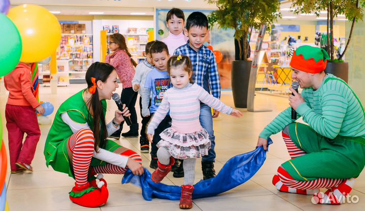 Костюмы Деда Мороза и Снегурочки