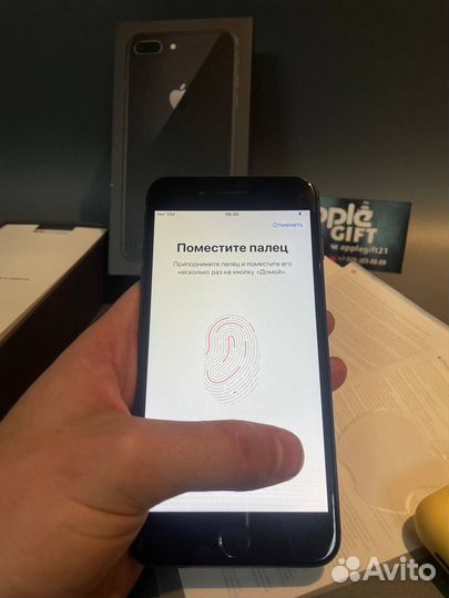 iPhone 8 Plus 64гб
