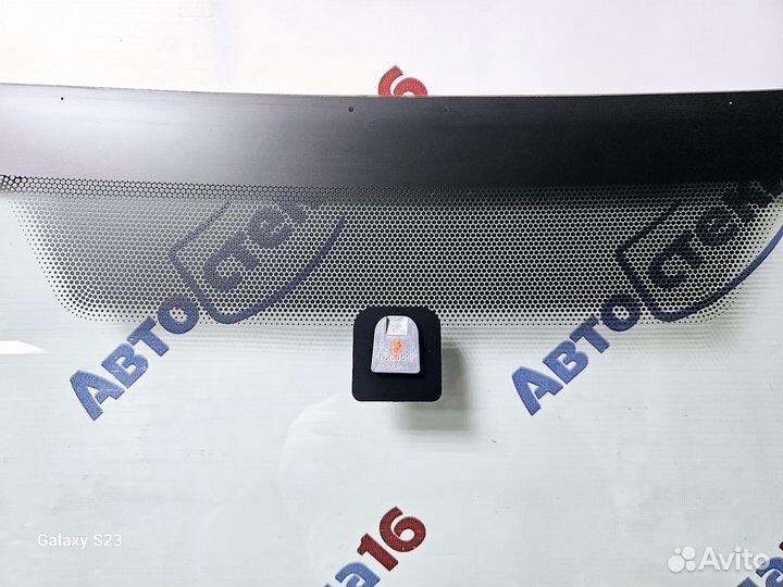 Лобовое стекло Honda Civic 8