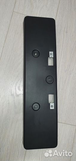 Продается Накладка бампера под гос номер