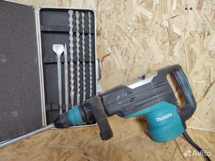 Аренда инструмента рядом с ТЦ Мега