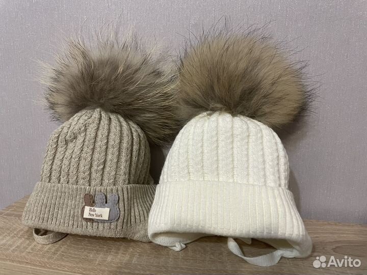 Шапка зимняя с мехом енота