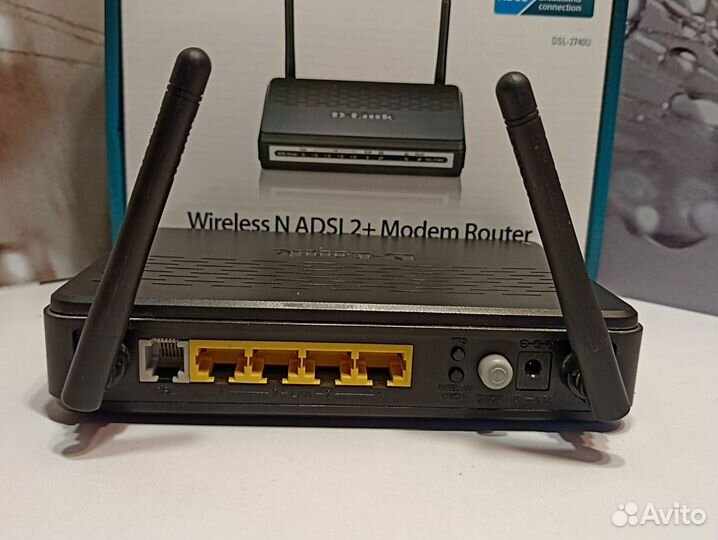 Wi-Fi роутер D-Link DSL-2740U