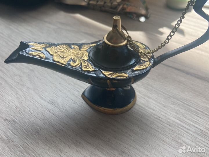 Бахурница из ОАЭ