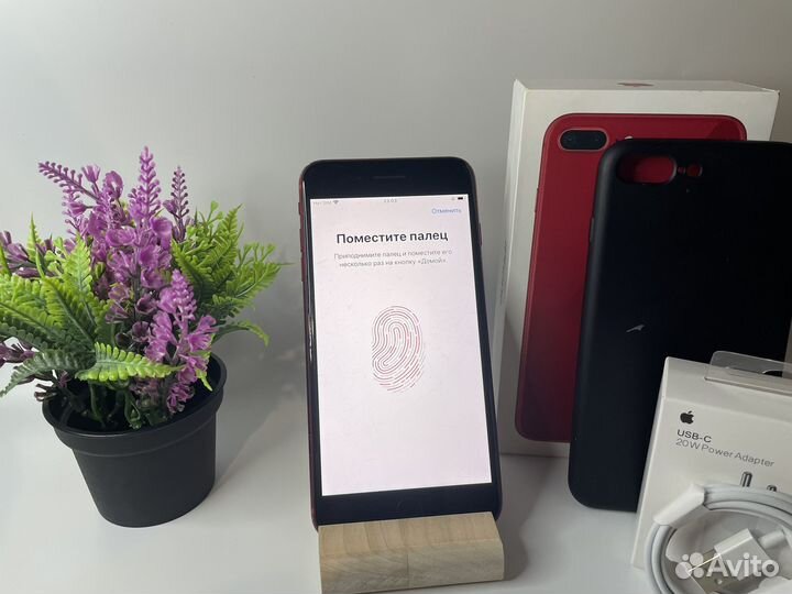 iPhone 8 Plus, 64 ГБ