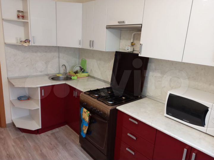 1-к. квартира, 35 м², 9/9 эт.