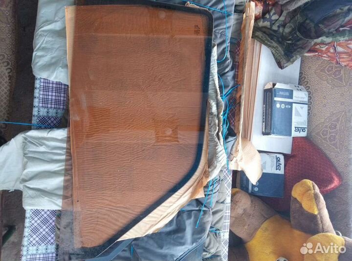 Стекла ваз 2121