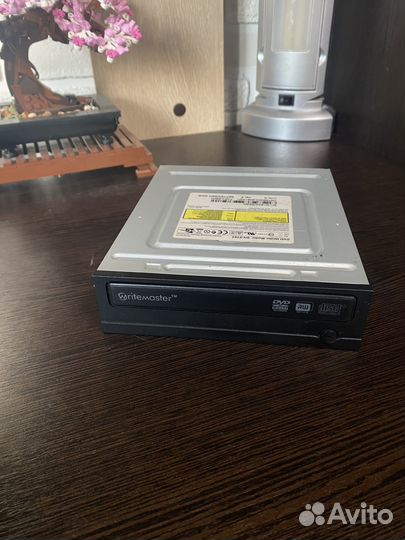 DVD Writer Model SH-S183 привод