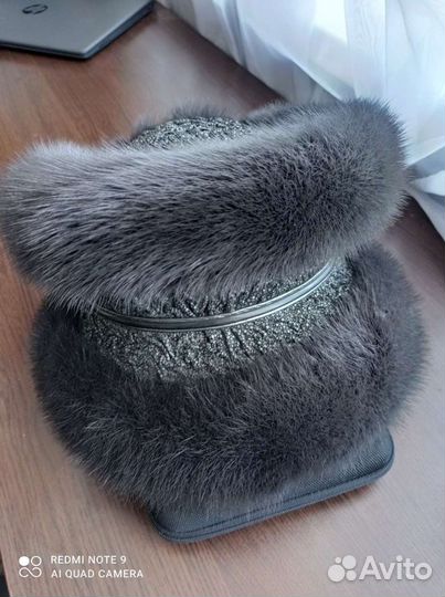 Шапка кожаная с норкой женская