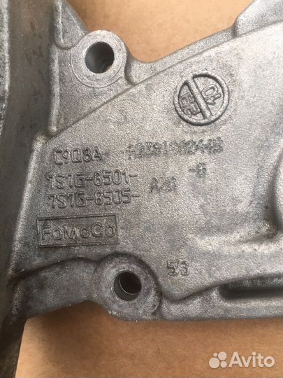 Помпа Ford Focus 2 Fusion