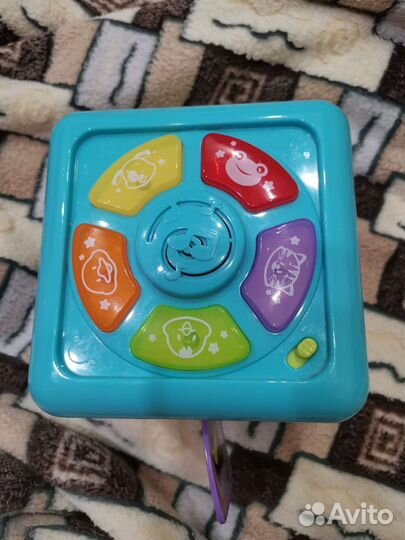Музыкальный развивающий кубик Baby Go