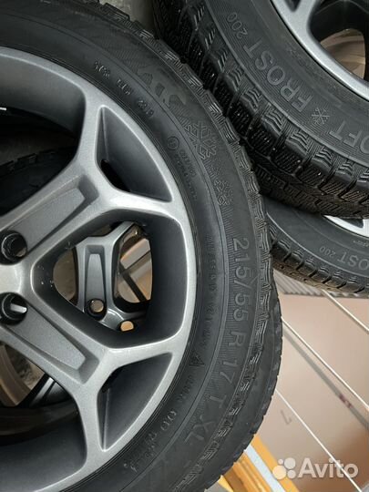 Оригинальные диски Ford R17 с шинами 215 55 R17