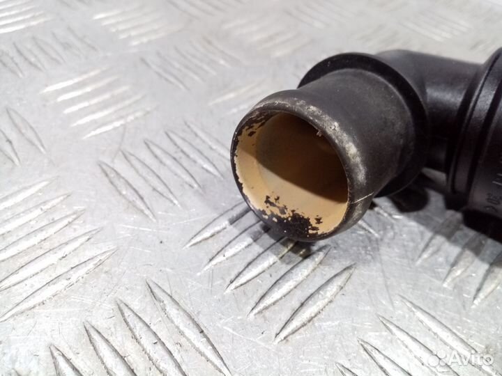 Б/У Фланец системы охлаждения#001