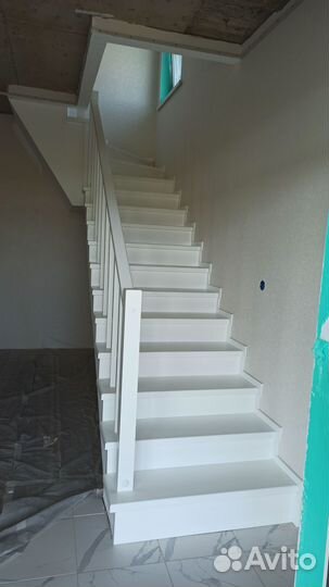 Деревянные лестницы, изготовление и монтаж