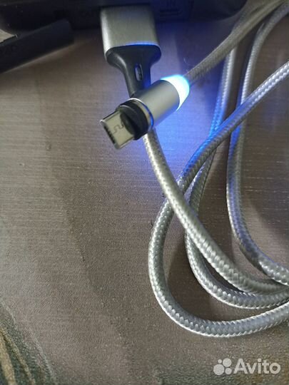 Кабель для зарядки телефона