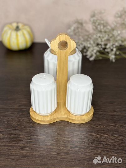 Набор баночек для специй