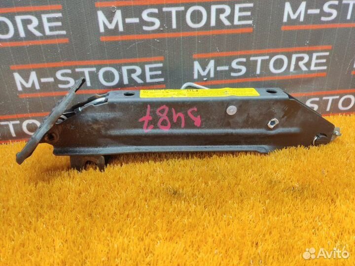 Домкрат Porsche Cayenne 957 5501 2008