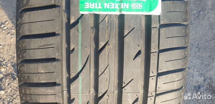 Nexen N Blue HD 235/45 R18 94V