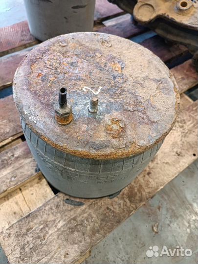 Подушка пневмоподвески Man Tgx