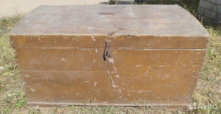 Сундук стариный