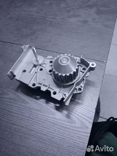 Запчасти на renault