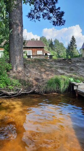 Дом 64 м² на участке 15 сот.