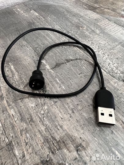 Кабель для зарядки часов