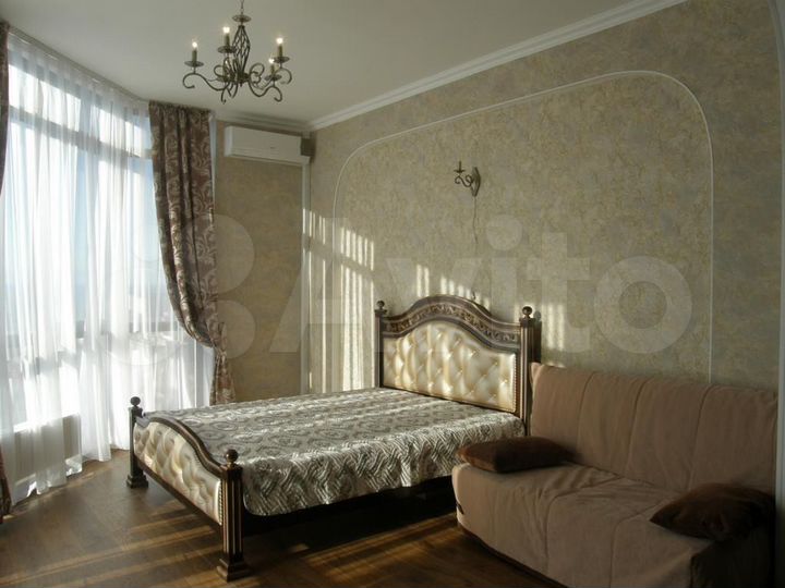 Квартира-студия, 38 м², 16/16 эт.