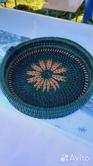 Плетёный поднос