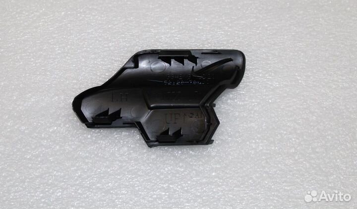 Заглушка в решетку lexus NX левая Оригинал 14-17