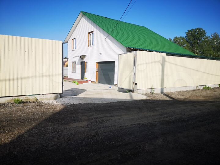 Дом 188 м² на участке 10 сот.