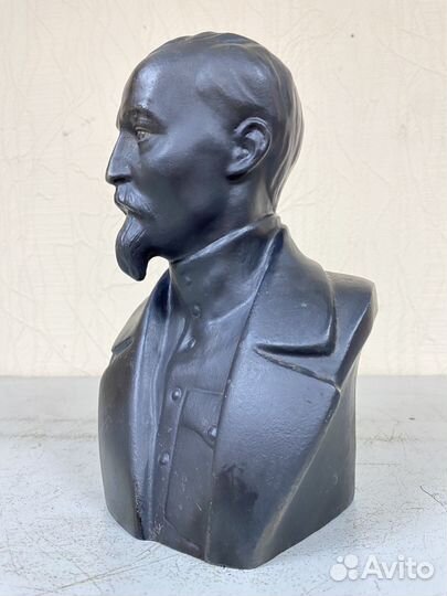 Бюст Дзержинский каслинское литье касли чугун