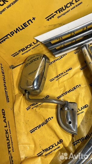 Облицовка хром Nissan Atlas 4HG1 (реснички, решетка радиатора, дефлекторы, стойки зеркала)