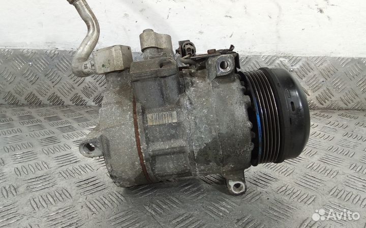 Компрессор системы кондиционирования Mercedes-Benz